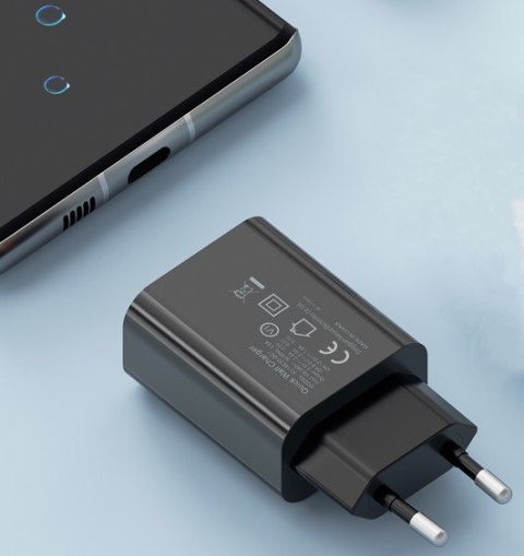 Ładowarka sieciowa QC3.0 | czarna